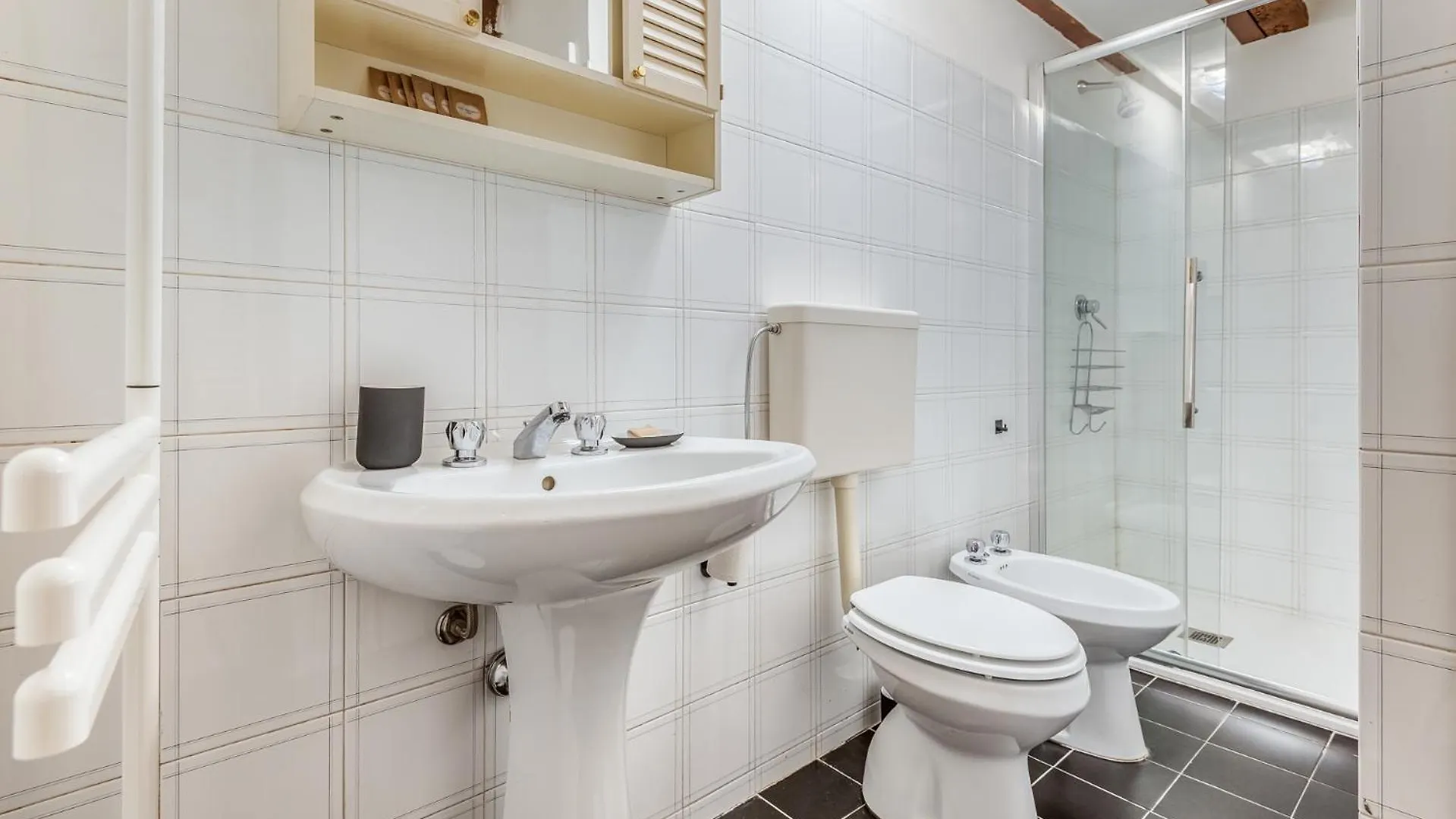 Milano Brand New 3 Pax Wi-Fi - Darsena Via Mortara Apartment Italy